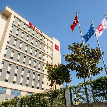 Hotel Ibis Istanbul Tuzla 3*