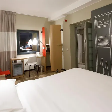Ibis Istanbul Tuzla Ξενοδοχείο 3*