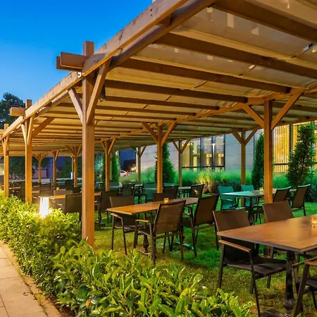 Ibis Istanbul Tuzla