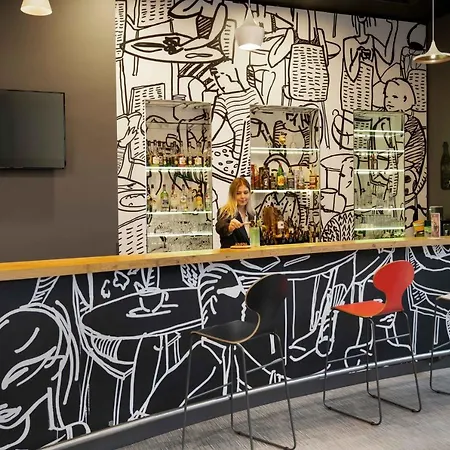 Ibis Istanbul Tuzla מלון 3*
