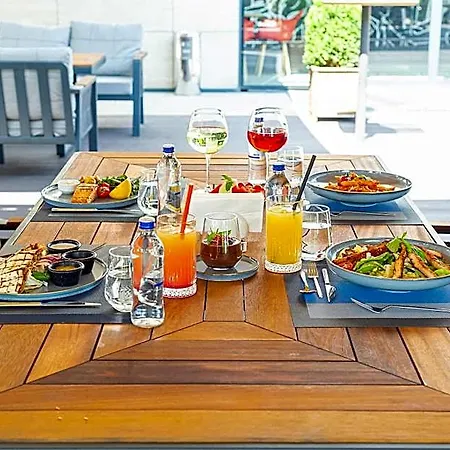 Ibis Istanbul Tuzla Hotel 3*