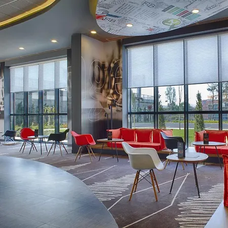 Hotel Ibis Istanbul Tuzla